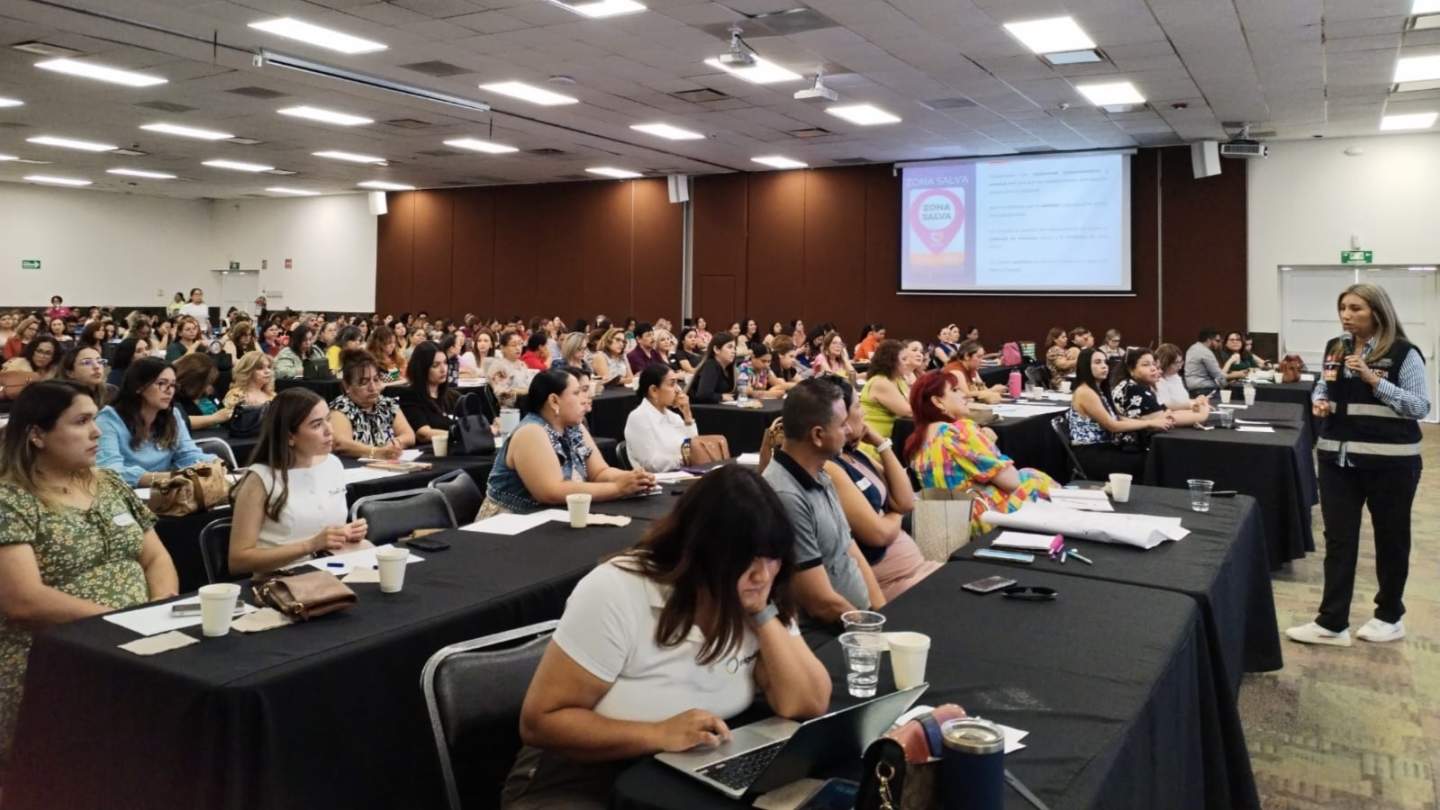 Capacita Gobierno de Sonora a docentes de educación básica en Sistema SALVA